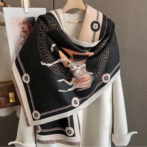 🚫SOLD 🆕 Elegant Black and Beige Cashmere Scarf with Horse Design